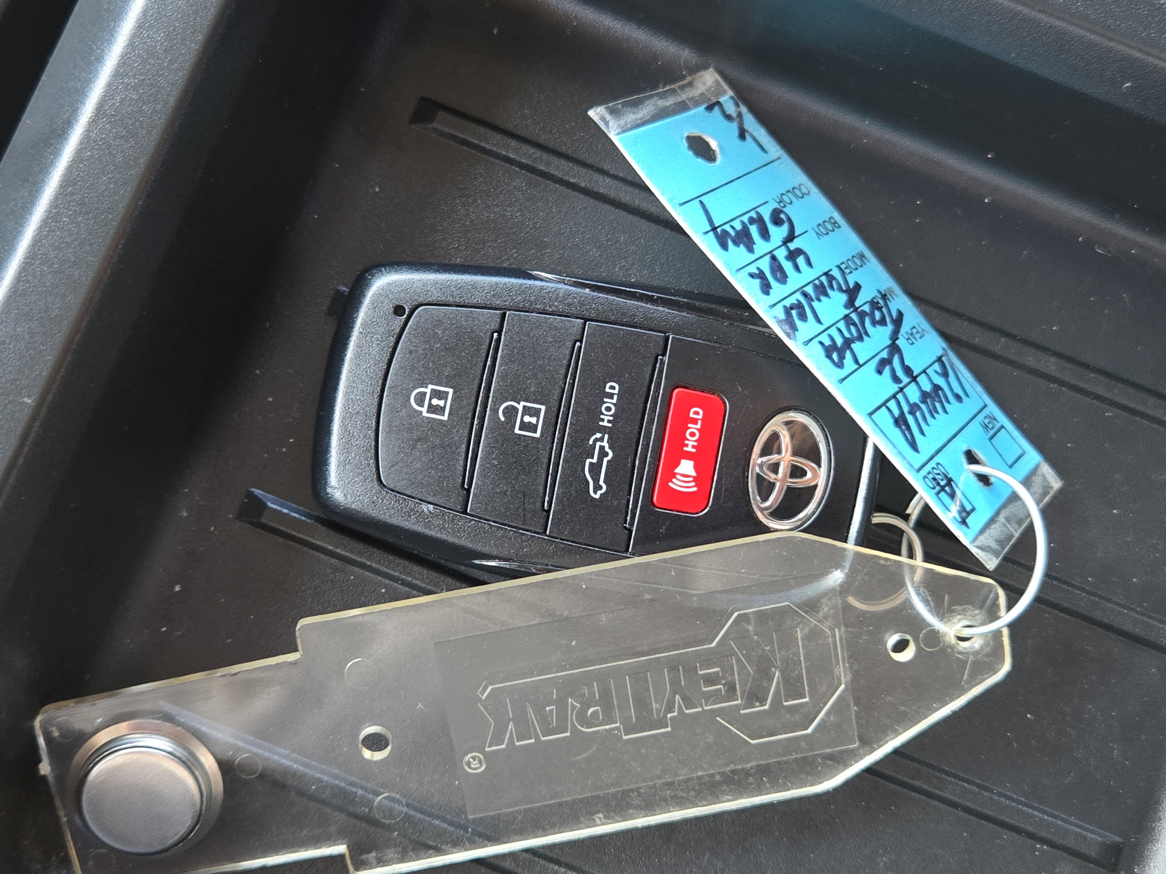 Used 2022 Toyota Tundra Limited image 31