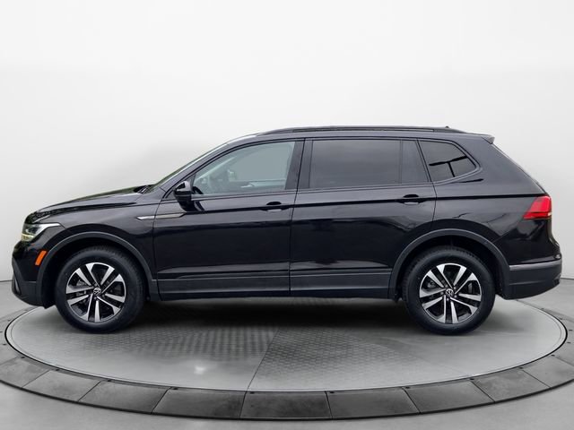 Used 2022 Volkswagen Tiguan S FWD image 2