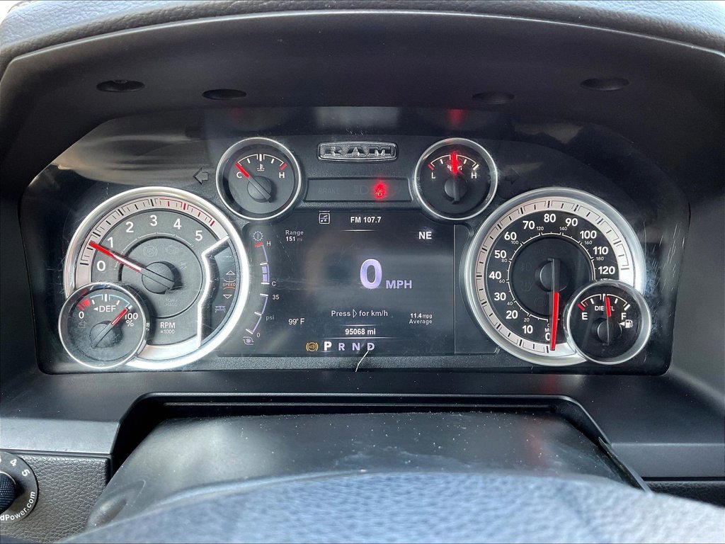 Used 2015 RAM 2500 Laramie w/ Convenience Group AWD/4WD image 16