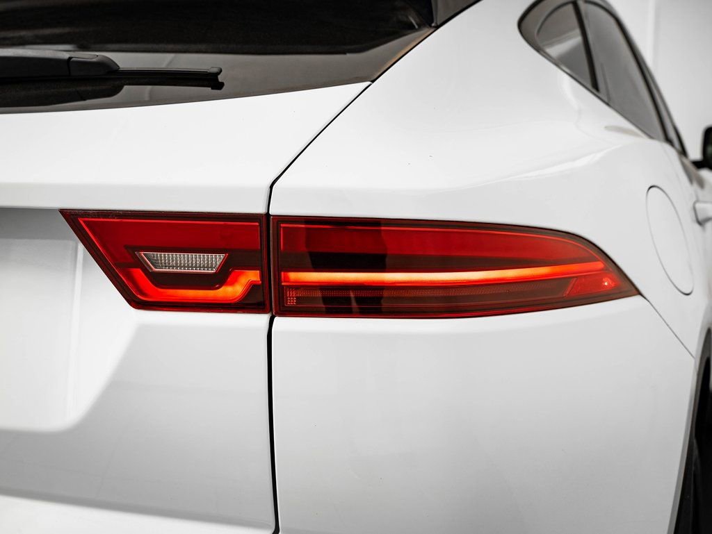 Used 2022 Jaguar E-PACE SE AWD/4WD image 15