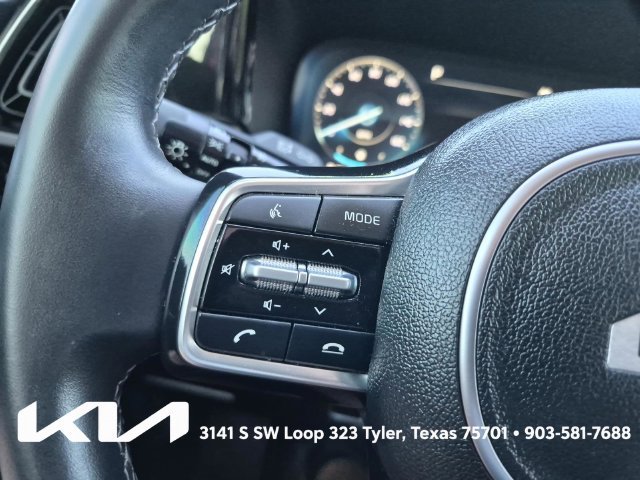 Certified 2023 Kia Sorento SX AWD/4WD image 31