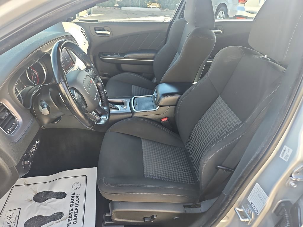 Used 2023 Dodge Charger R/T RWD image 9