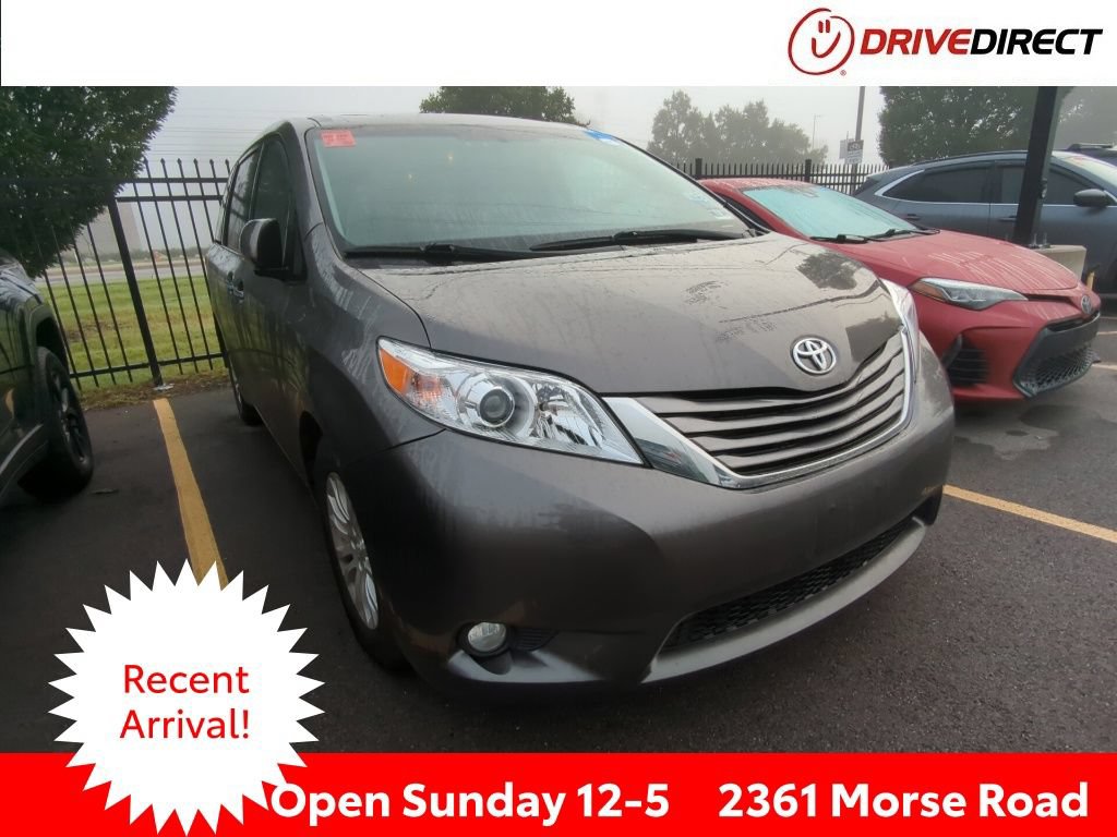 Used 2017 Toyota Sienna XLE w/ XLE Navigation Package