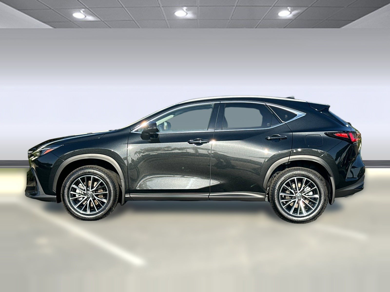 Used 2025 Lexus NX 350h AWD w/ Accessory Package (P5) image 2