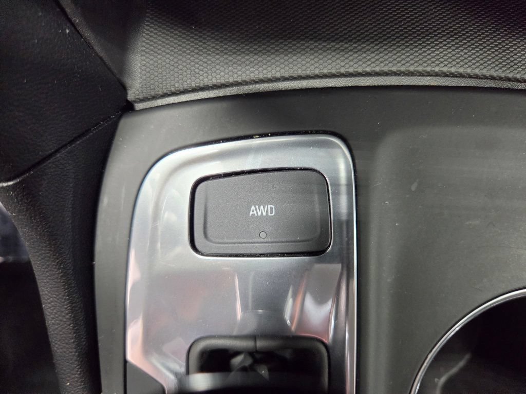 Used 2018 Chevrolet Equinox LT AWD/4WD image 38