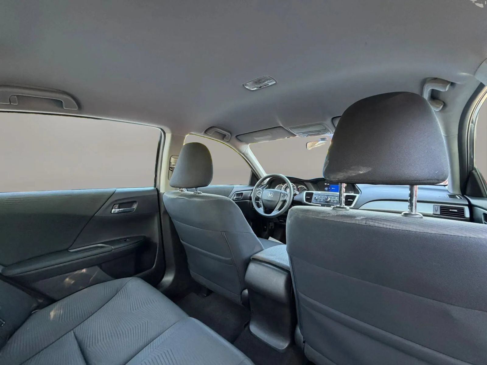 Used 2015 Honda Accord LX image 30
