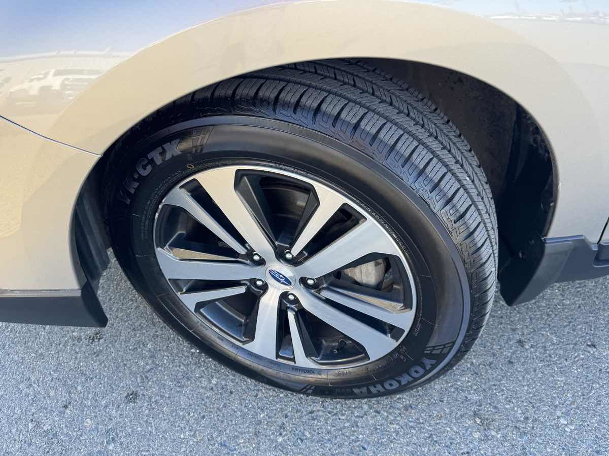 Used 2019 Subaru Outback 2.5i Limited image 37
