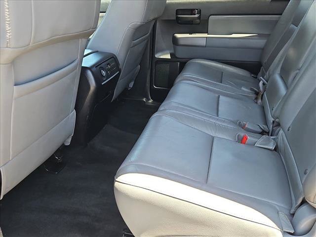 Used 2017 Toyota Sequoia SR5 w/ Premium Package RWD image 27