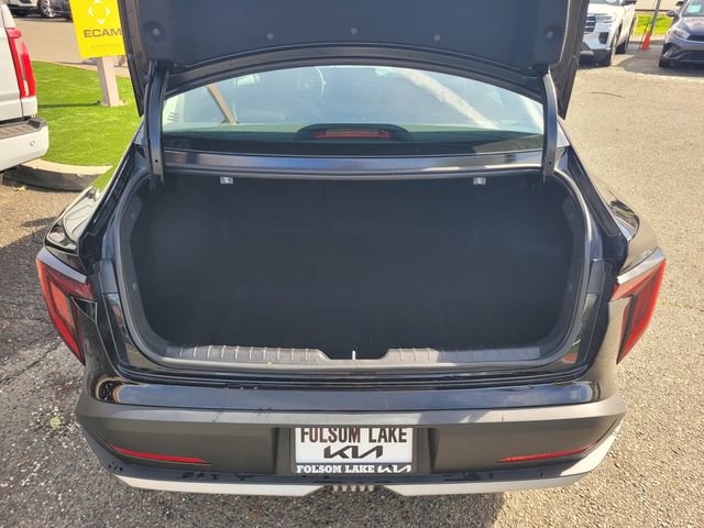 Used 2025 Kia K4 LXS image 8