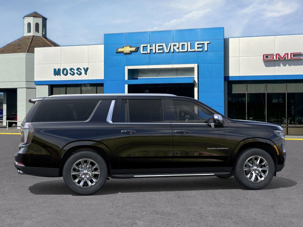 New 2026 Chevrolet Suburban Premier image 5