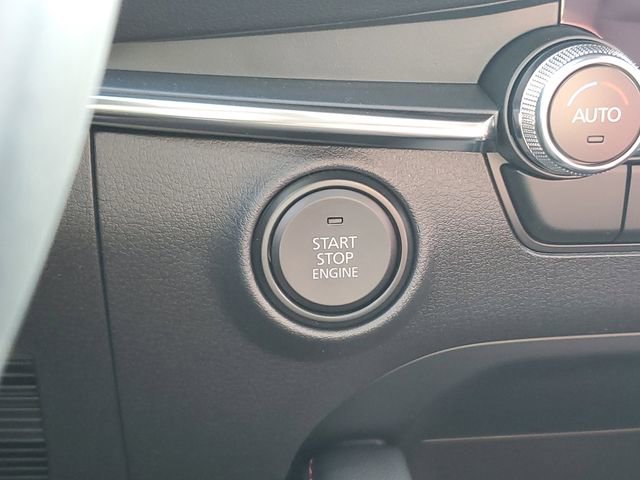 New 2026 MAZDA MAZDA3 Carbon image 28