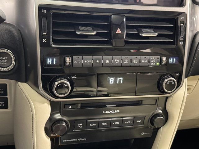 Used 2023 Lexus GX 460 Premium w/ Premium Package image 35