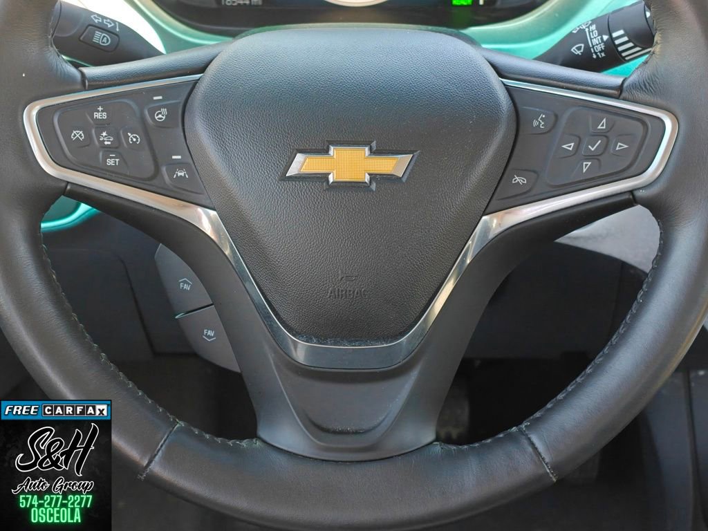 Used 2017 Chevrolet Bolt Premier w/ Driver Confidence II Package FWD image 5