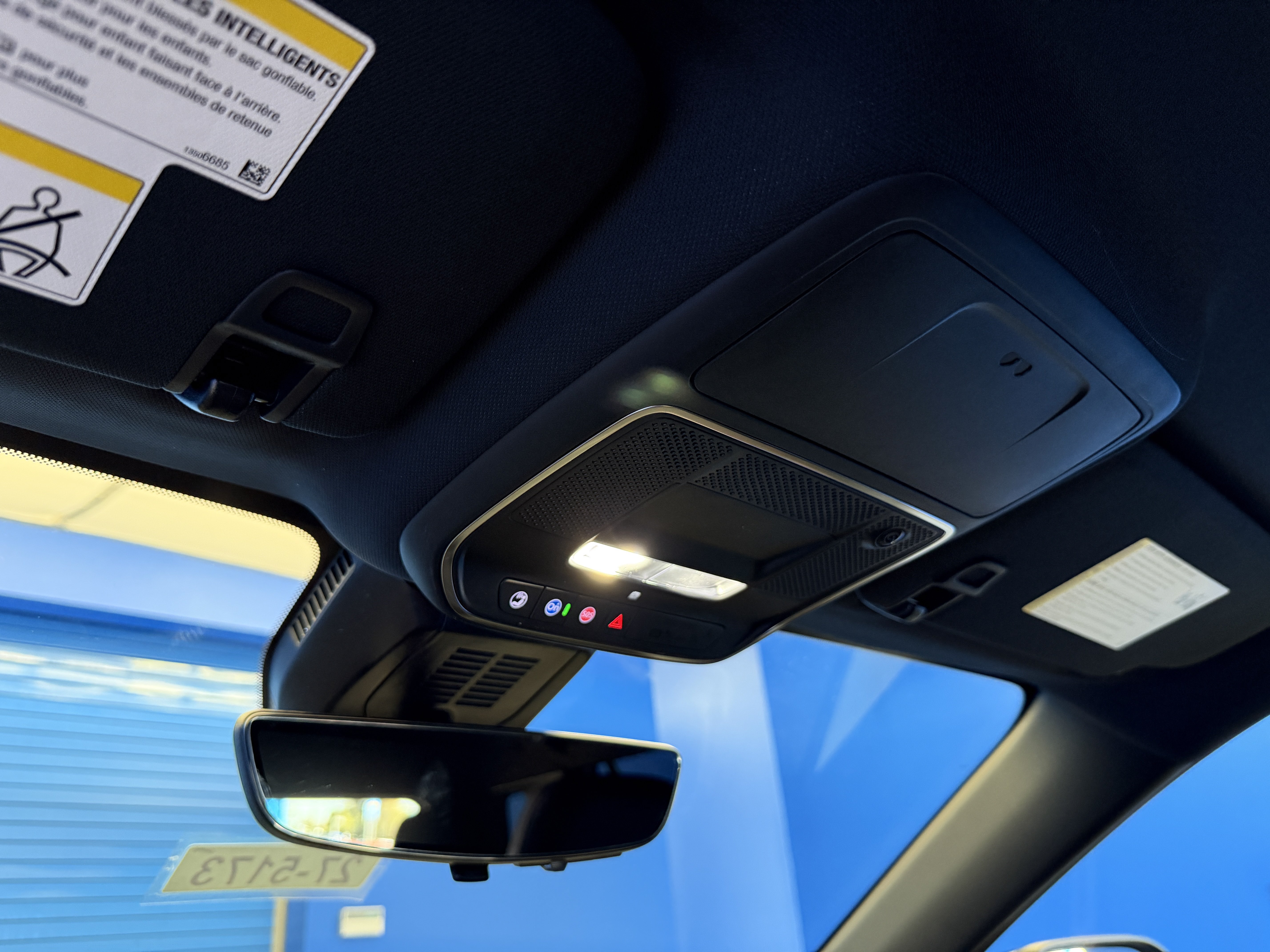 New 2027 Chevrolet Equinox RS w/ Safety and Technology Package FWD image 24