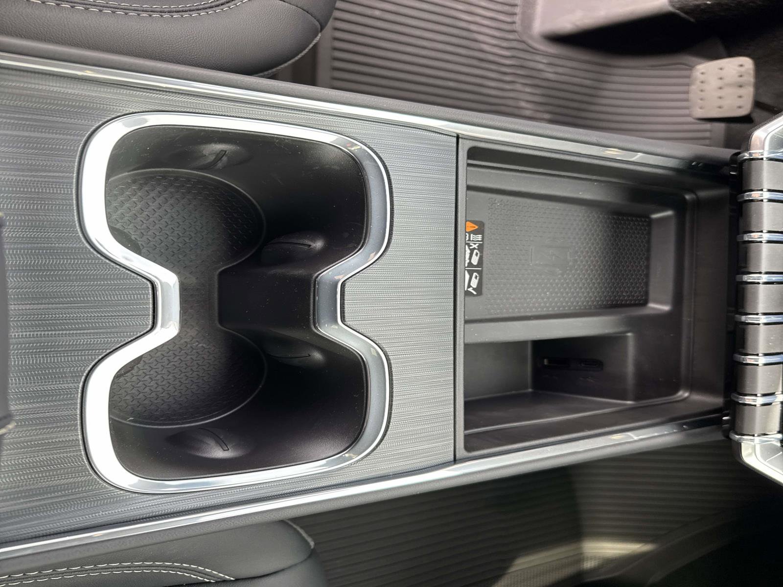 New 2026 GMC Acadia Elevation w/ Black Edition image 31