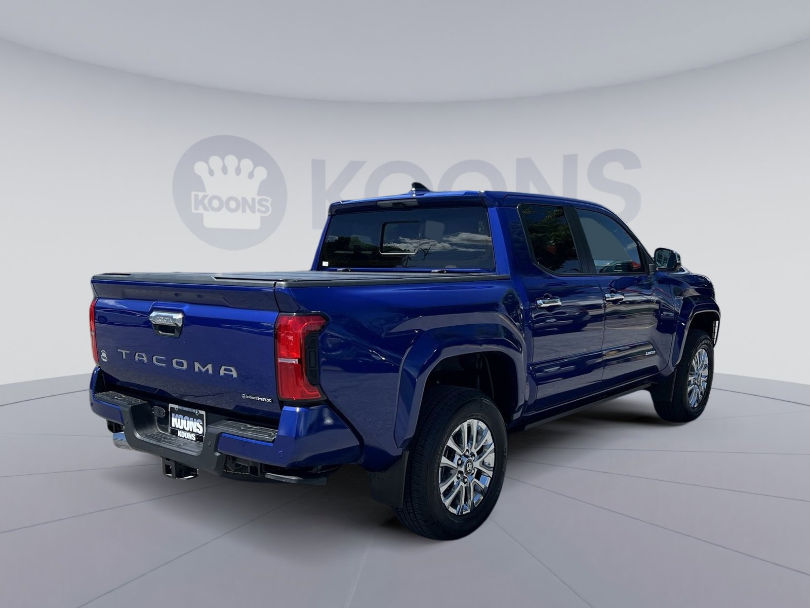 Used 2025 Toyota Tacoma Limited AWD/4WD image 7