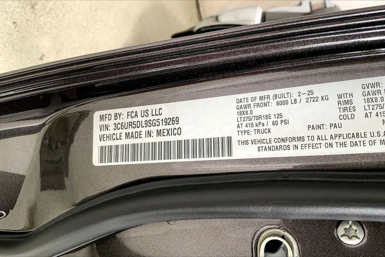 Used 2025 RAM 2500 Lone Star image 33