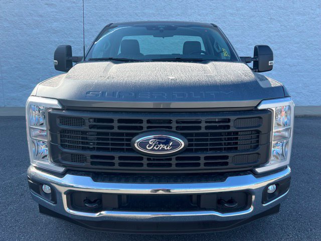 New 2026 Ford F350 XL w/ XL Chrome Package RWD image 2