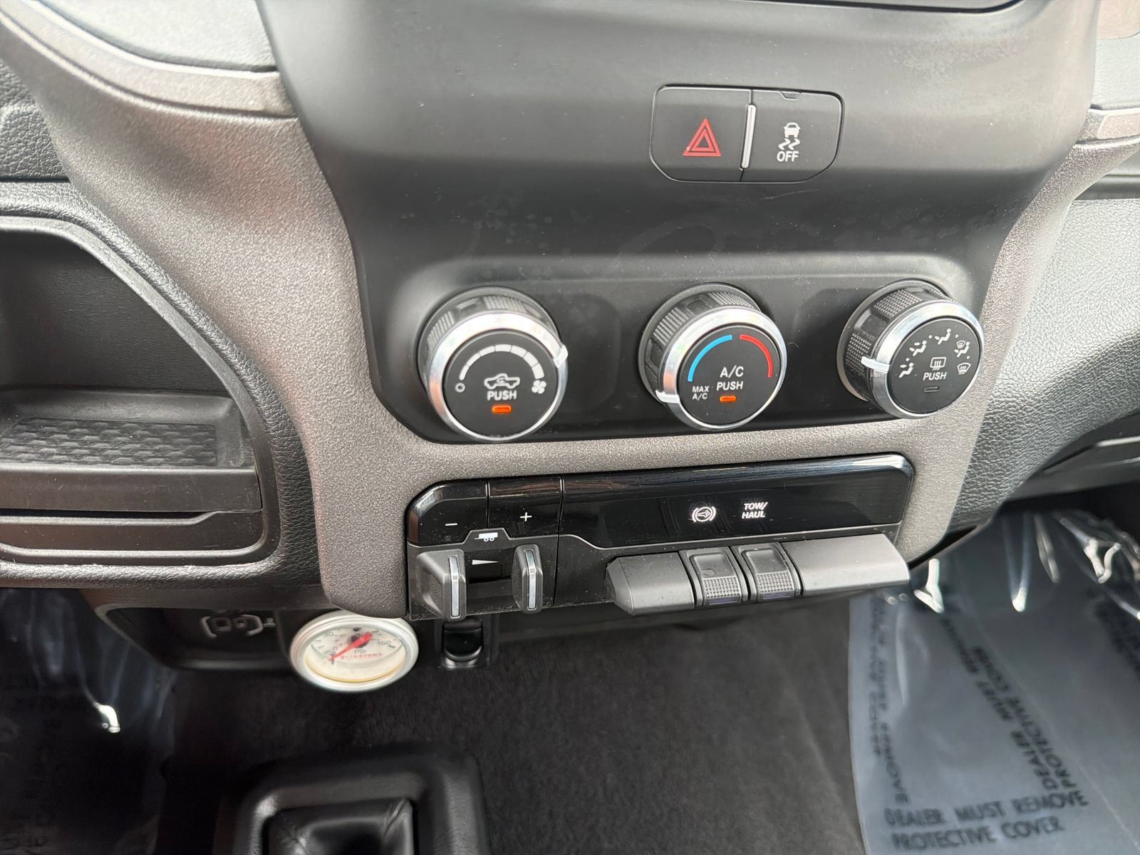 Used 2022 RAM 3500 Tradesman AWD/4WD image 22