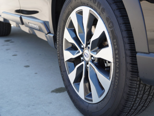 Used 2023 Subaru Outback Limited AWD/4WD image 19