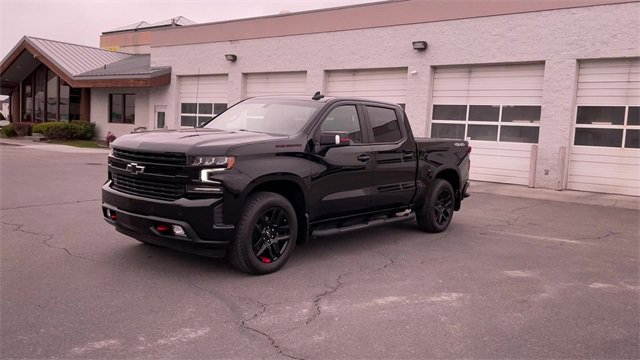 Used 2022 Chevrolet Silverado 1500 RST w/ Redline Edition image 5