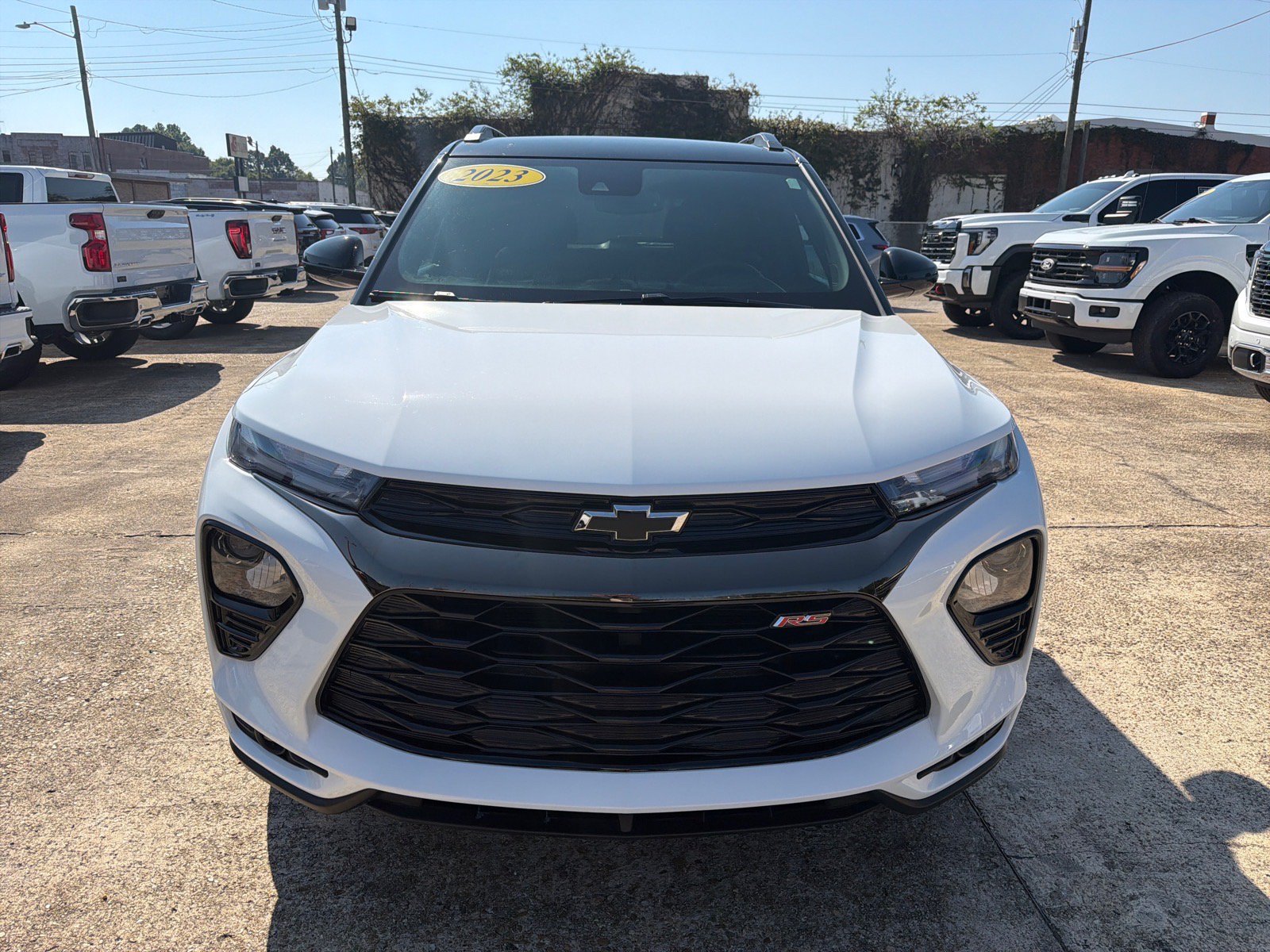 Used 2023 Chevrolet TrailBlazer RS w/ Convenience Package AWD/4WD image 8