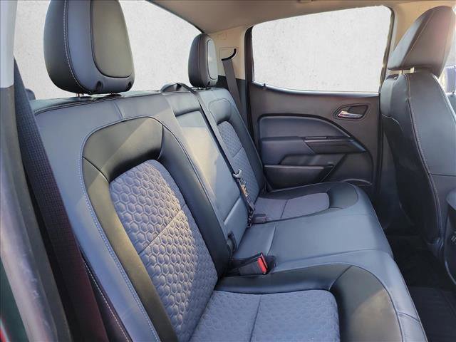 Used 2015 Chevrolet Colorado Z71 AWD/4WD image 16