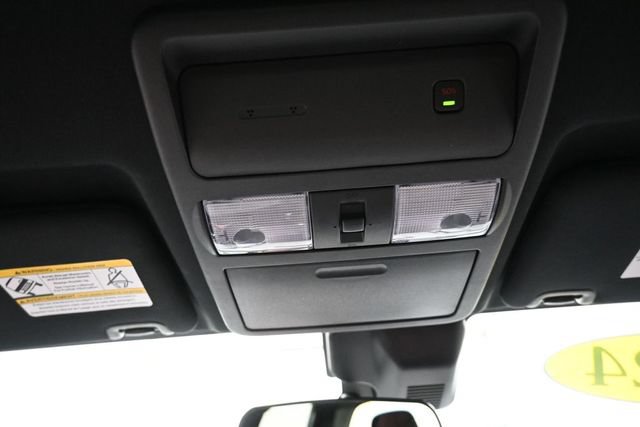 Used 2024 Nissan Frontier PRO-4X w/ Technology Package AWD/4WD image 12