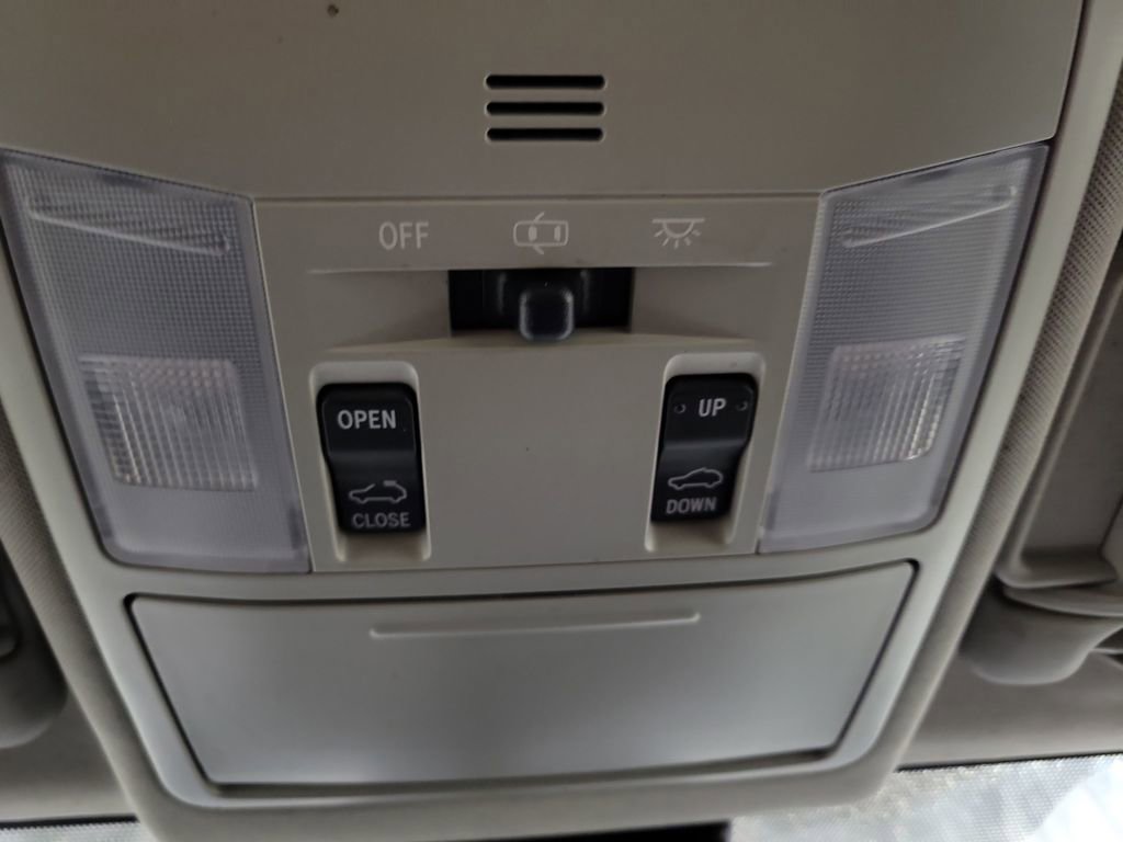 Used 2017 Toyota RAV4 XLE w/ Plus Special Value Package image 20