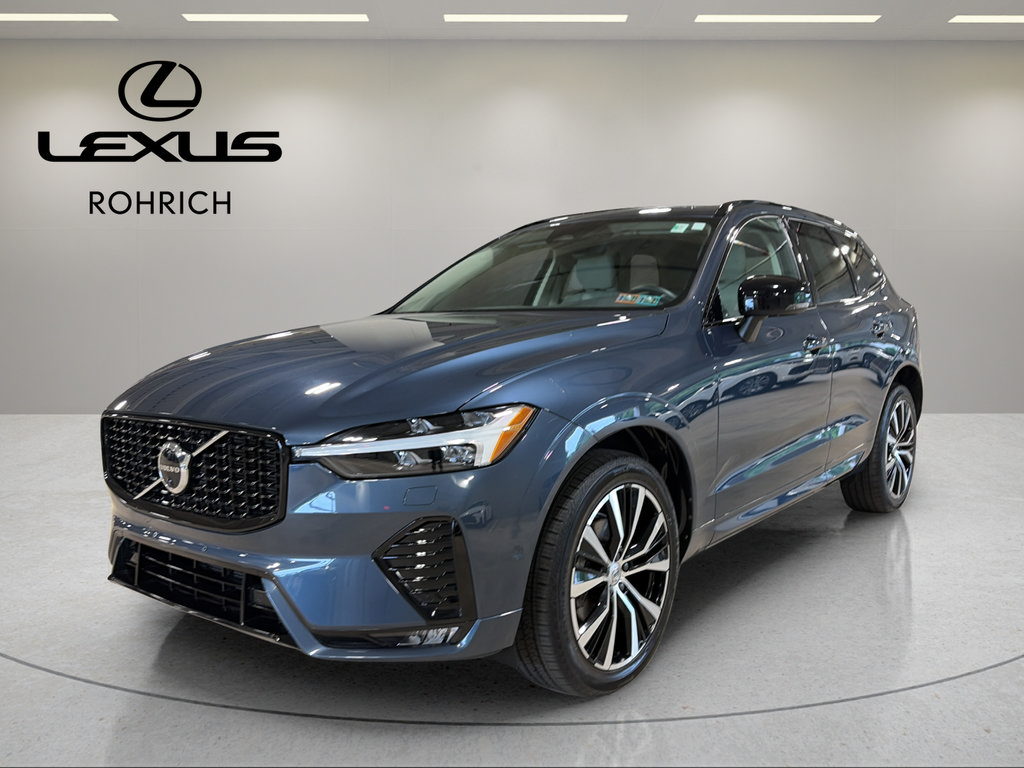 Used 2023 Volvo XC60 B5 Plus w/ Climate Package AWD/4WD image 1