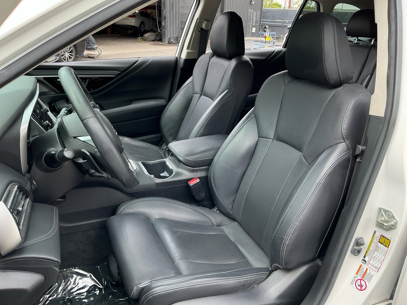 Used 2020 Subaru Outback Limited AWD/4WD image 18