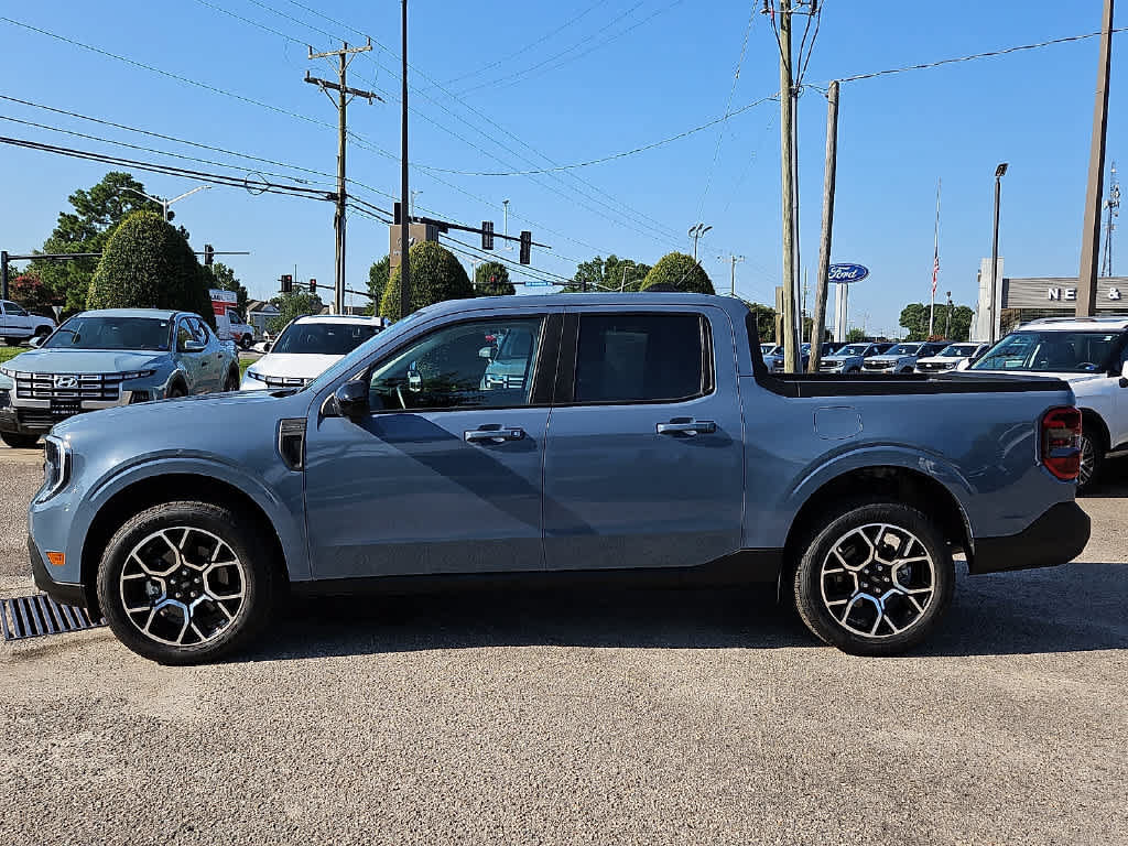 Used 2025 Ford Maverick Lariat w/ 4K Tow Package AWD/4WD image 7