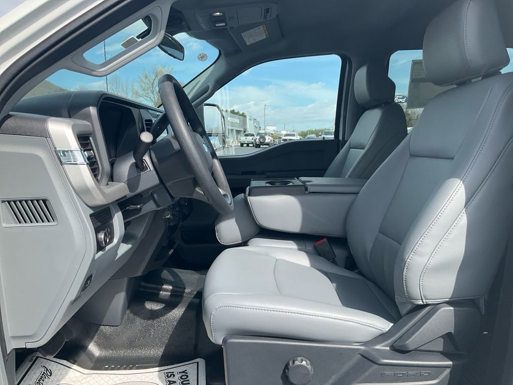 New 2026 Ford F250 XL image 17
