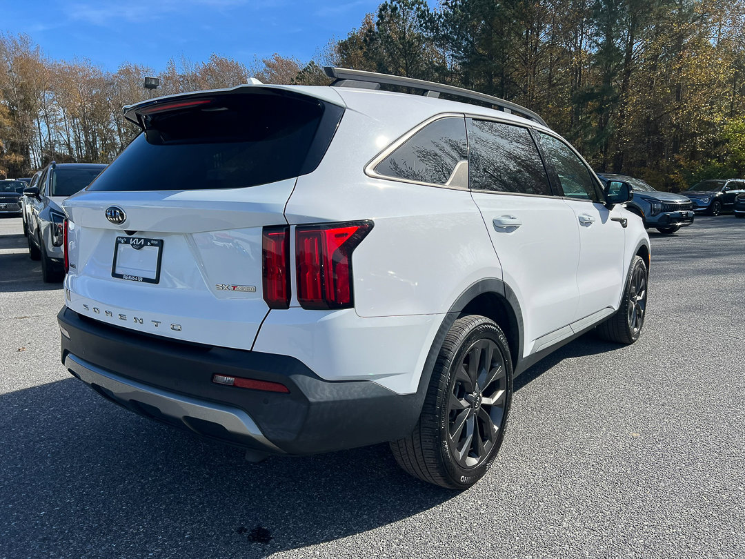 Used 2021 Kia Sorento SX Prestige image 11