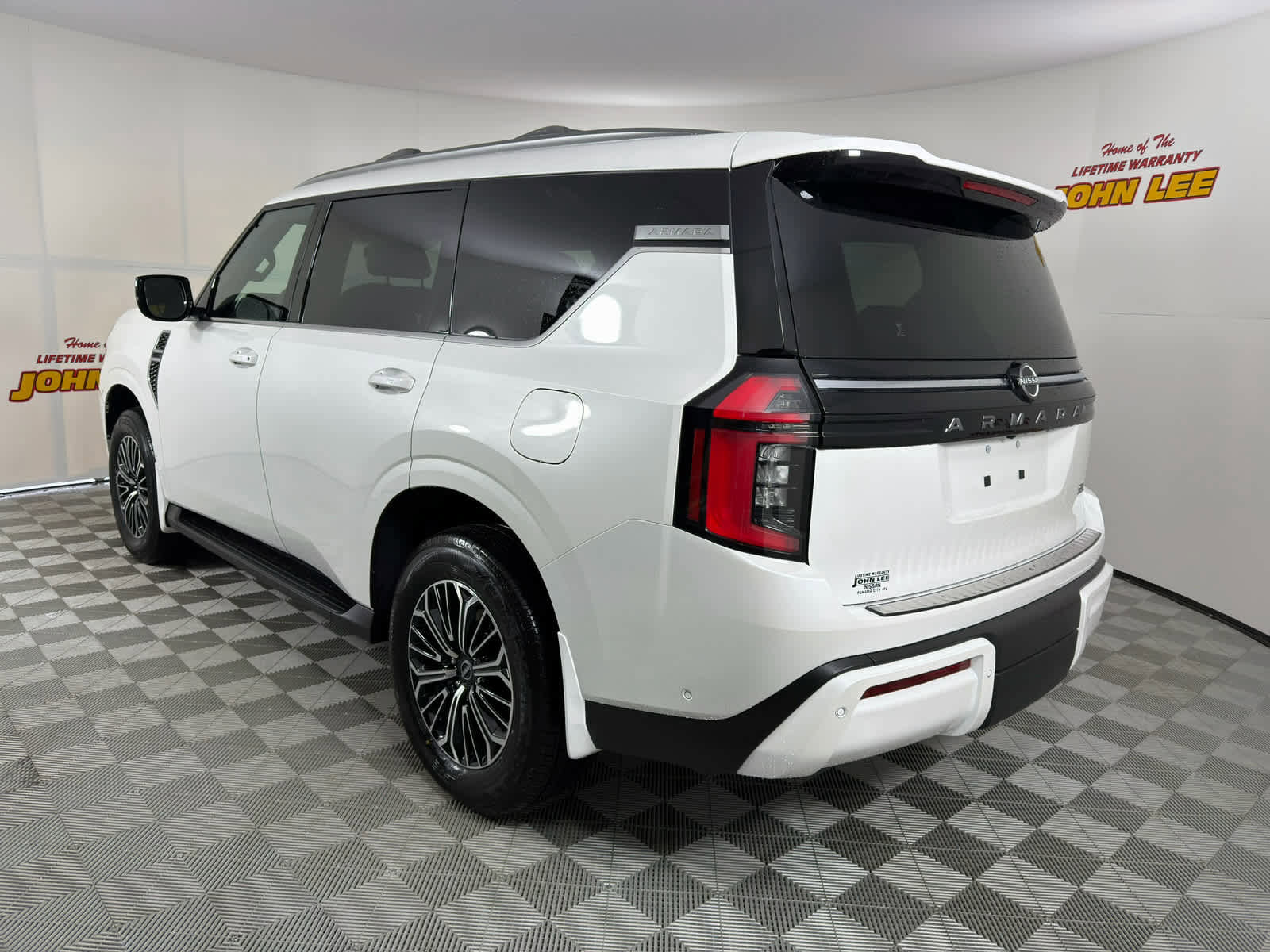 New 2026 Nissan Armada SL w/ Captain's Chari Seat Package image 3