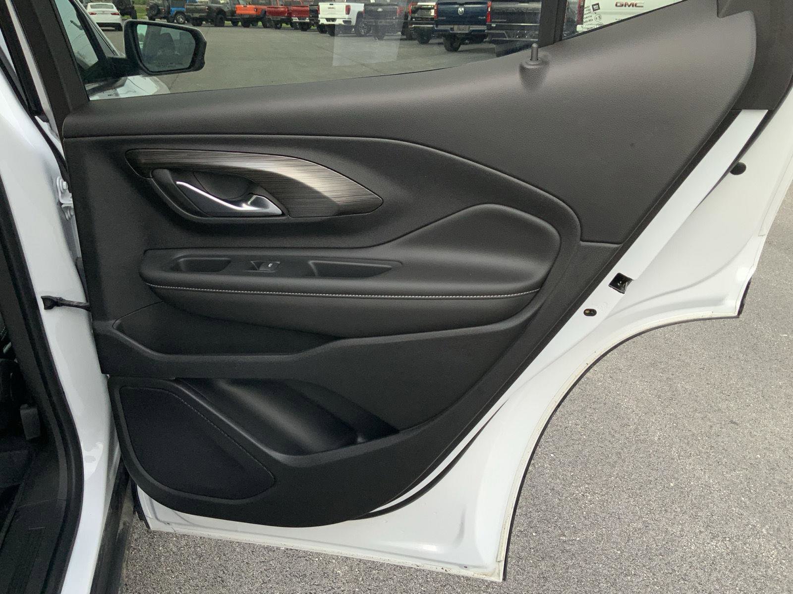 Used 2022 GMC Terrain SLE w/ Elevation Edition image 49