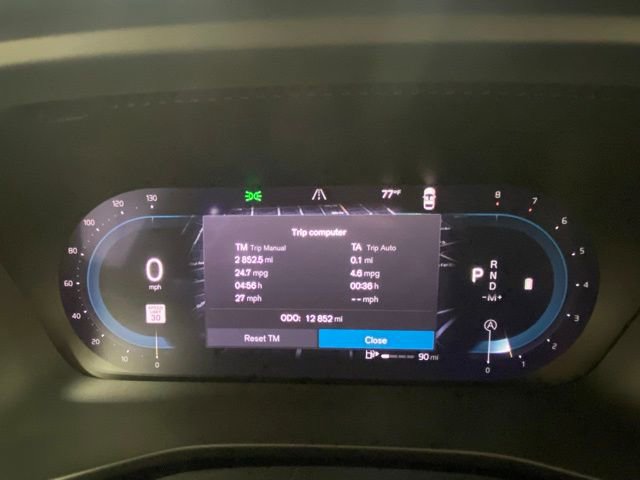 Certified 2024 Volvo XC40 B5 Plus w/ Protection Package Premier image 17