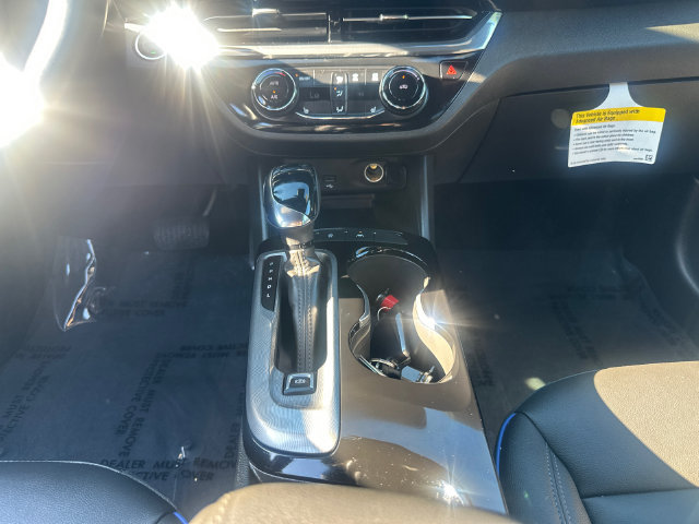 Used 2025 Buick Envista Sport Touring w/ Convenience I Package FWD image 22