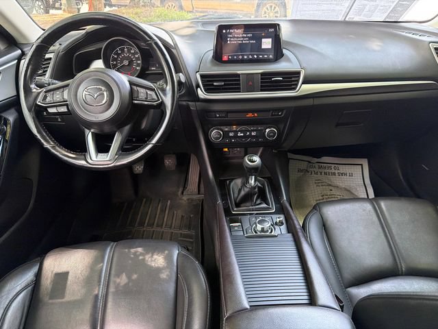 Used 2018 MAZDA MAZDA3 Touring FWD image 22