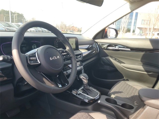 New 2026 Kia Seltos S image 12
