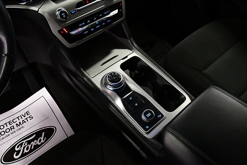 Used 2022 Ford Explorer XLT image 23