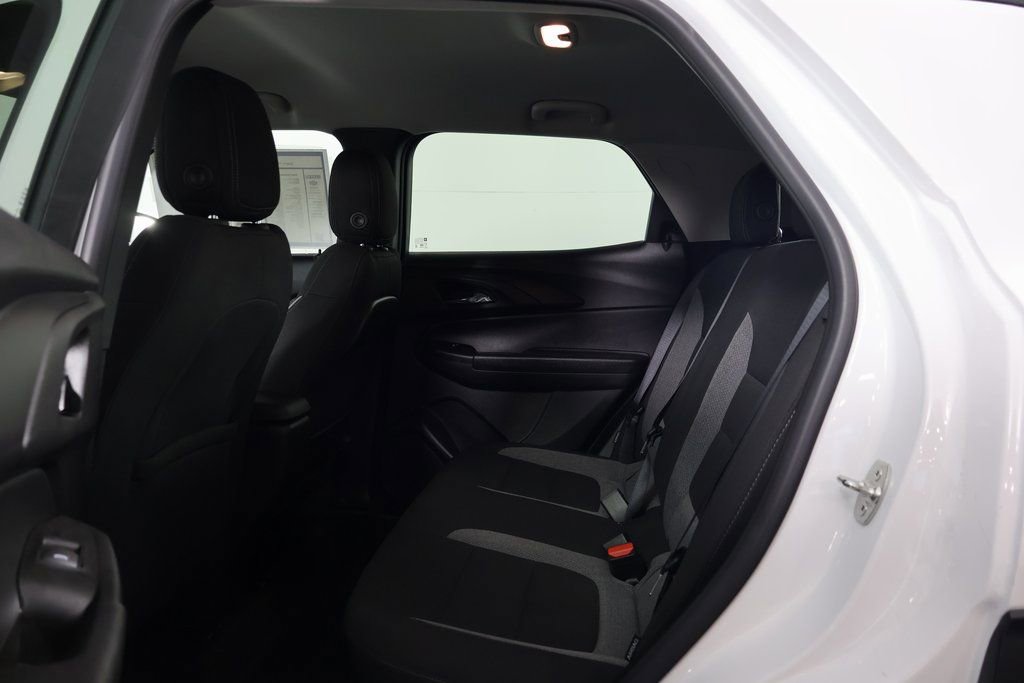 Used 2024 Chevrolet TrailBlazer LS image 11