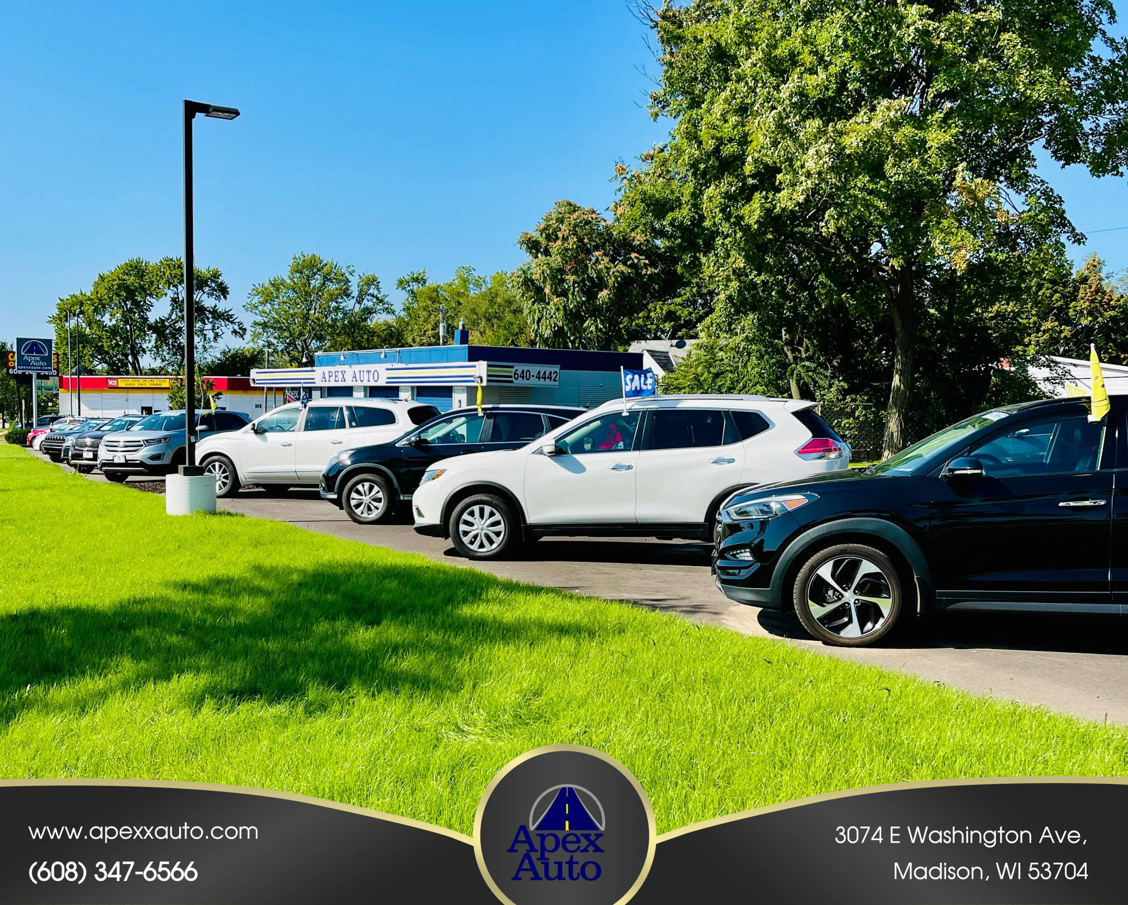 Used 2022 Ford Escape Titanium image 29