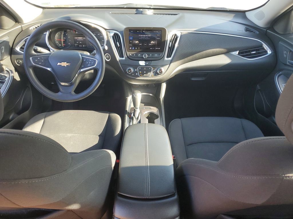 Used 2020 Chevrolet Malibu LT FWD image 14