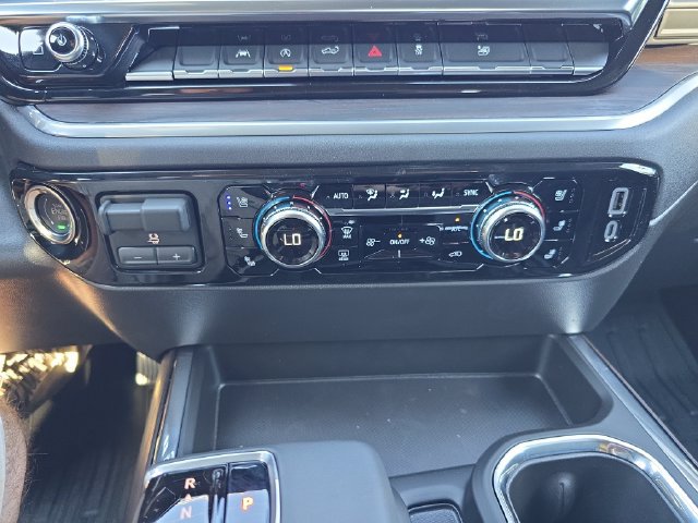 New 2026 GMC Sierra 1500 SLT w/ SLT Convenience Package AWD/4WD image 22