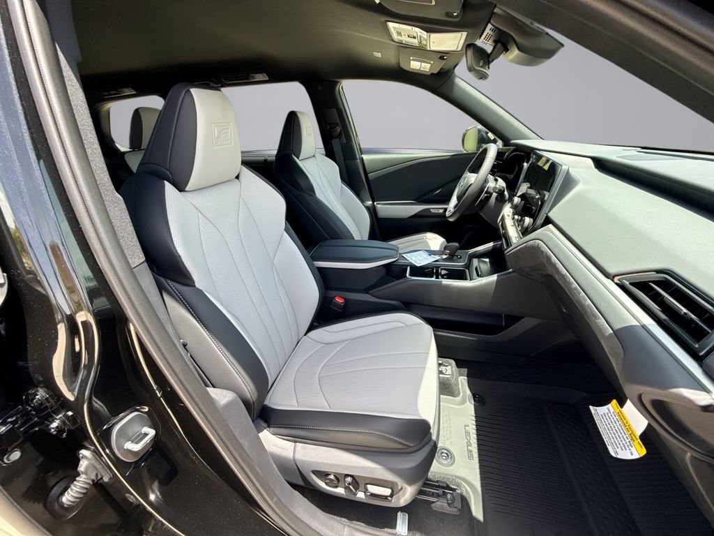 New 2026 Lexus TX 500h AWD image 16