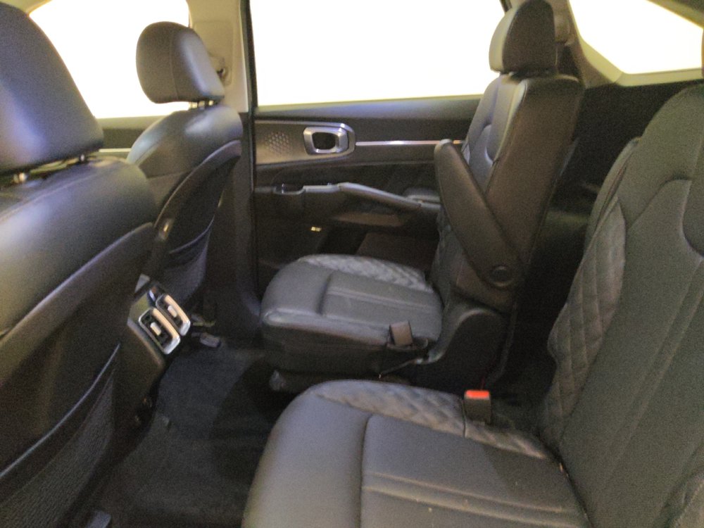 Used 2021 Kia Sorento SX FWD image 18