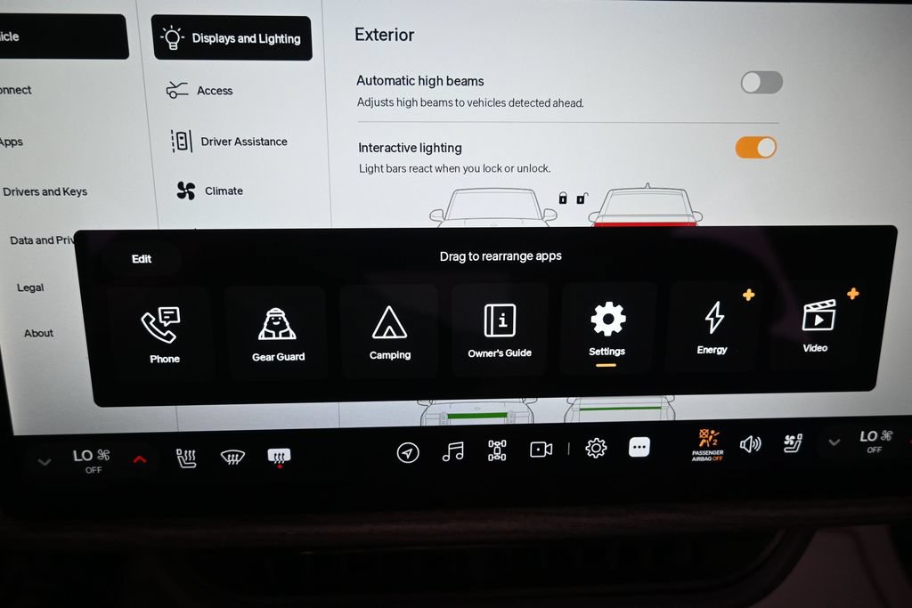 Used 2022 Rivian R1T Adventure AWD/4WD image 14
