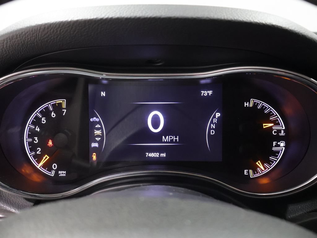 Used 2018 Jeep Grand Cherokee Altitude AWD/4WD image 44