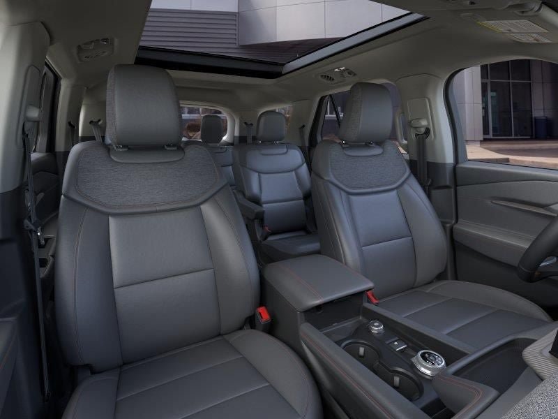 New 2026 Ford Explorer Active w/ Active Comfort Package AWD/4WD image 10